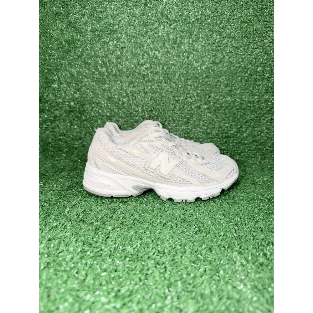 New Balance 740 Toddler Size 11C White Grey Walking Shoes Bungee Lace Sneakers